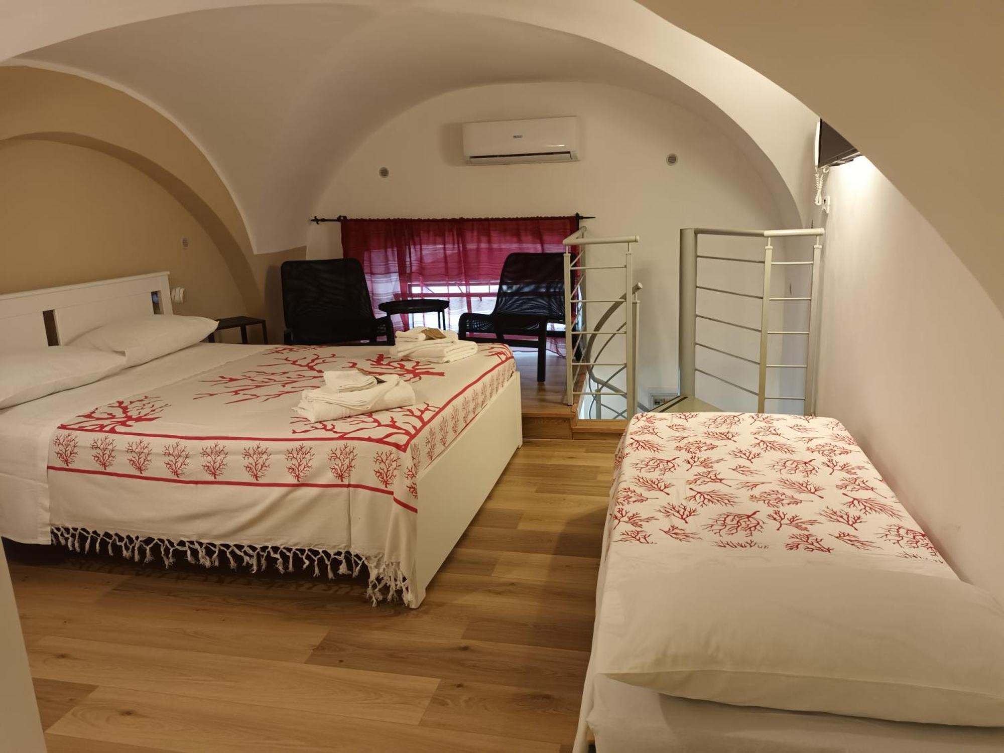 Апартаменты I 3 Principi Al Mulino Катания Экстерьер фото